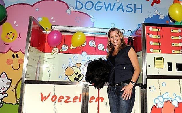 Woezel En Pip Dogwash Hondenwasstraat Avonturia Den Haag (4)